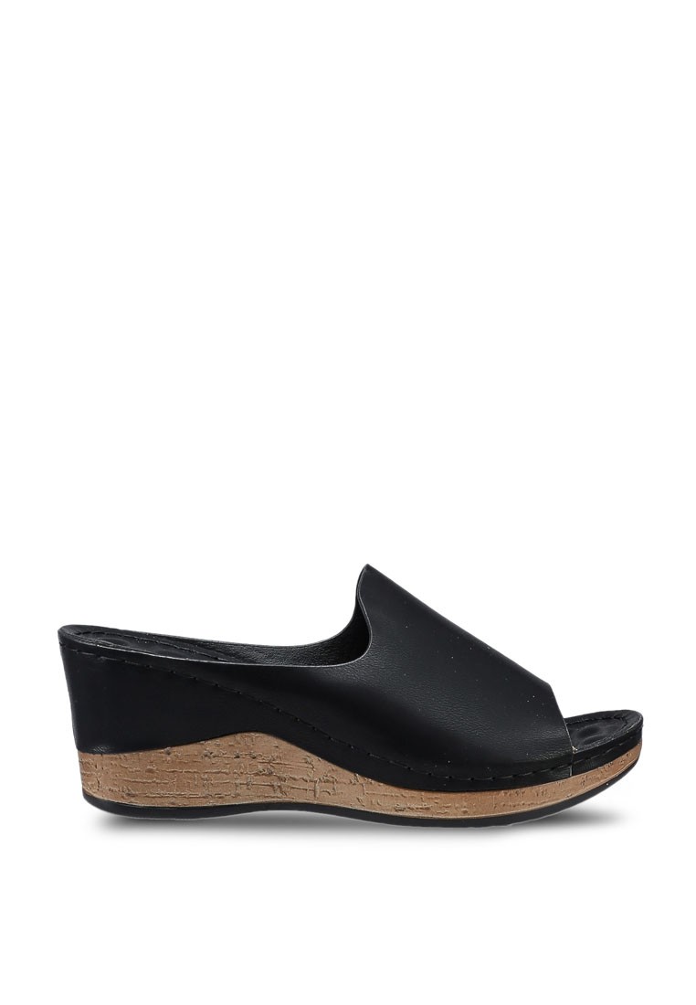 Slip On Wedges