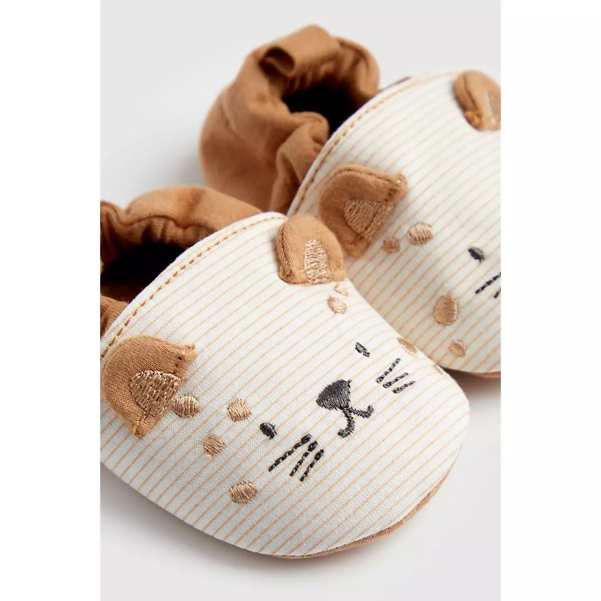 Mothercare Bear Baby Shoes - Sepatu Bayi Laki-laki (Krem)