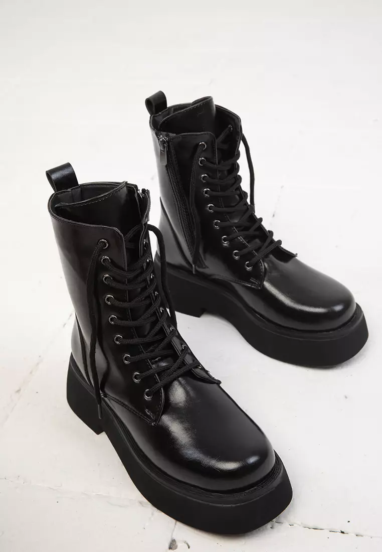 Women's Black Boots - 19757 Model Bootie