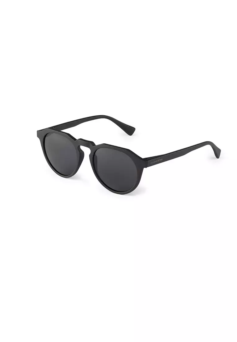 HAWKERS Black Dark WARWICK Sunglasses for Men and Women, Unisex UV400 Protection Official Product Designed in Spain