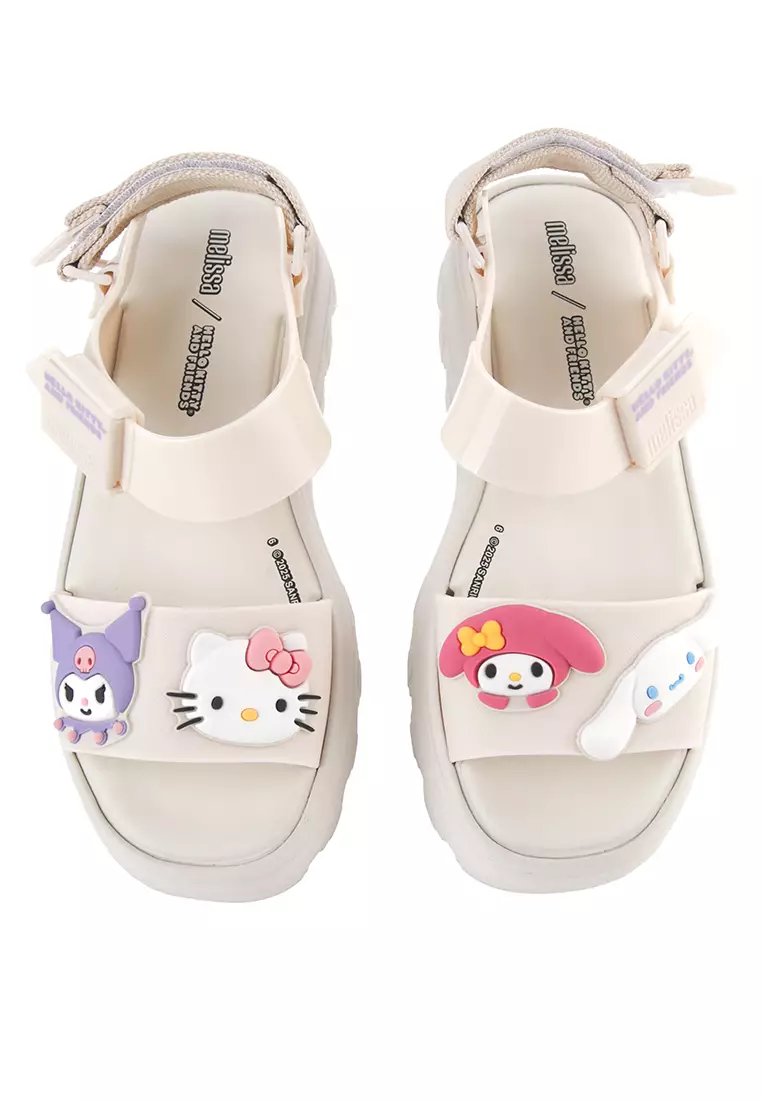 Kick Off 涼鞋 + Hello Kitty and Friends 廣告