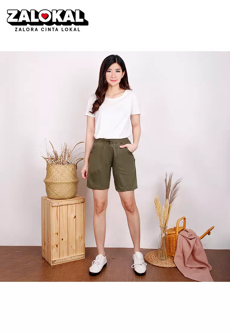 OKECHUKU Wilsy Korean Hot Pants Celana Pendek Wanita Celana Hotpants Celana Pendek Hot Pants