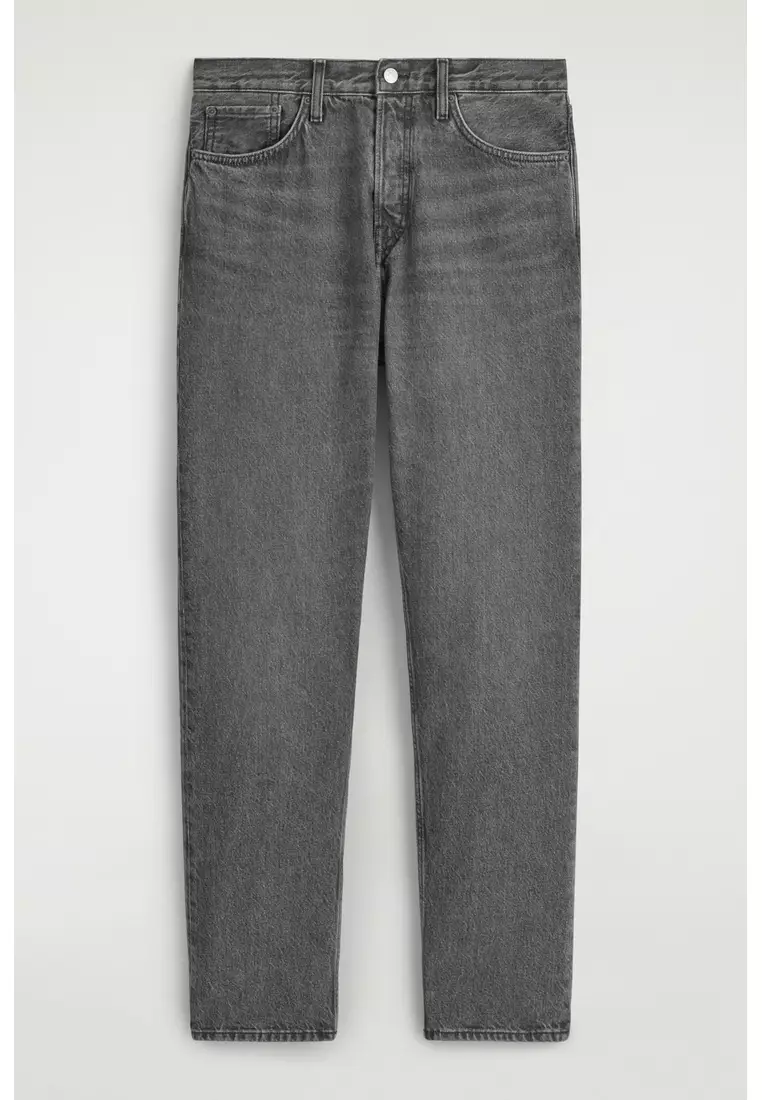 SIGNATURE REGULAR-FIT STRAIGHT-LEG JEANS