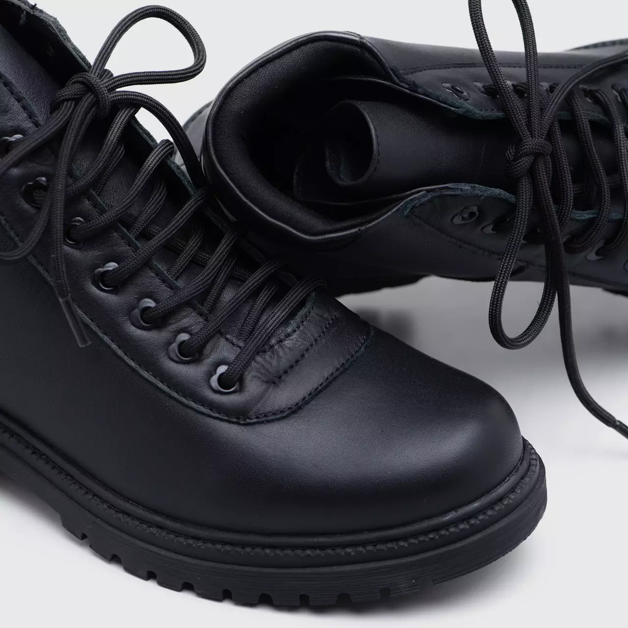 Alexis Boots Genuine Leather Black