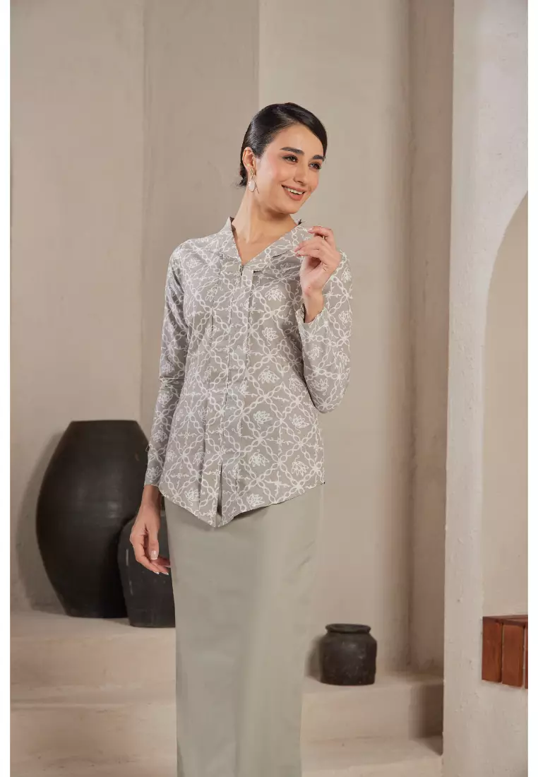 Kebaya Midi Batik Moden