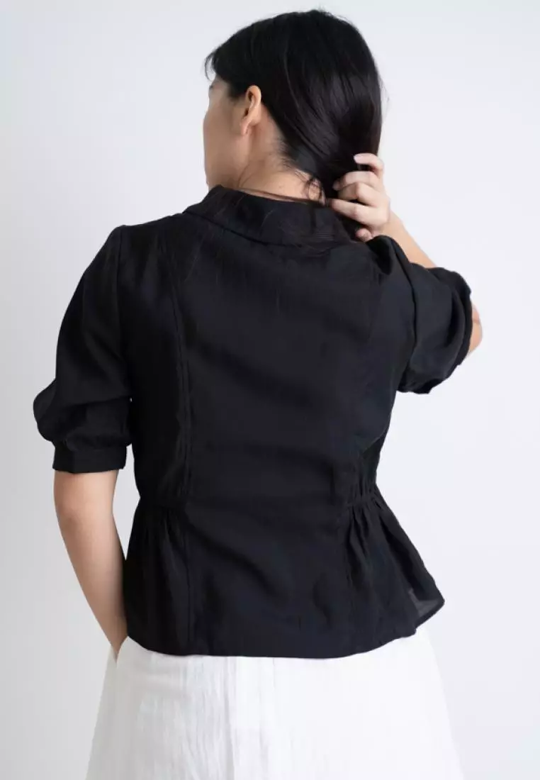 ELEGANT COTTON BLEND BLOUSE WITH PLEATED DETAILS