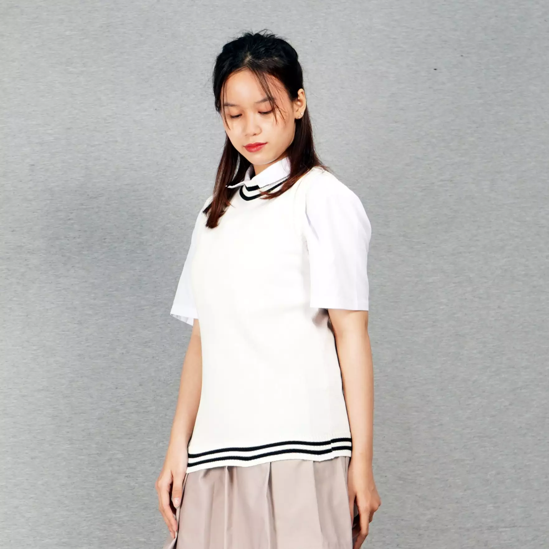 OLIVER Rompi Rajut Wanita Gaya Korea Rompi O Neck Knit Vest Korean Style - BW