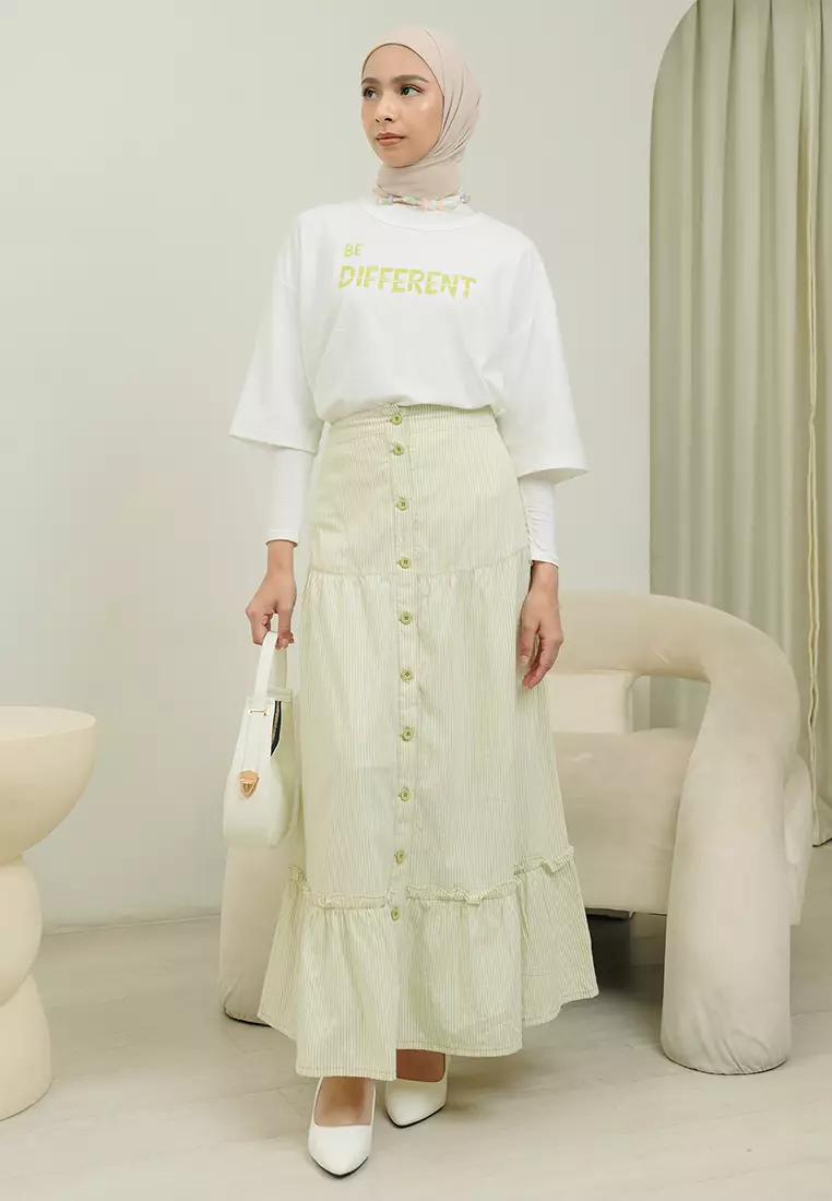 Exit Heyena Rok Wanita main image 1