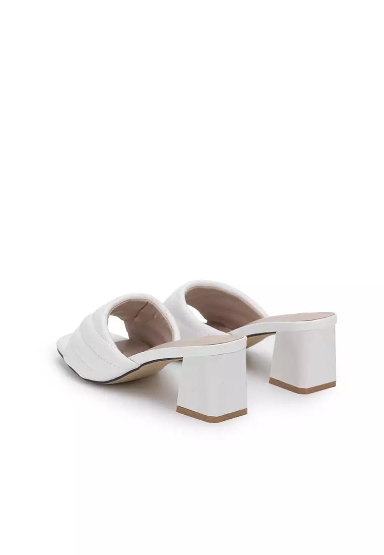 Chunky online heel slides