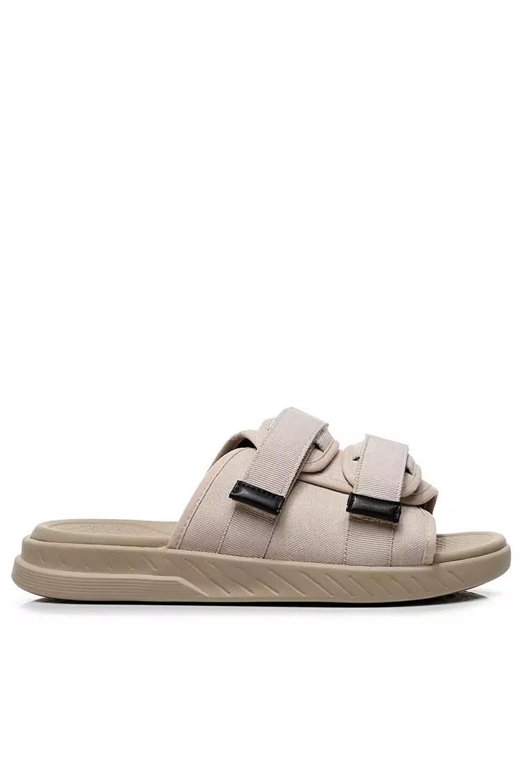 Velcro best sale strappy sandals