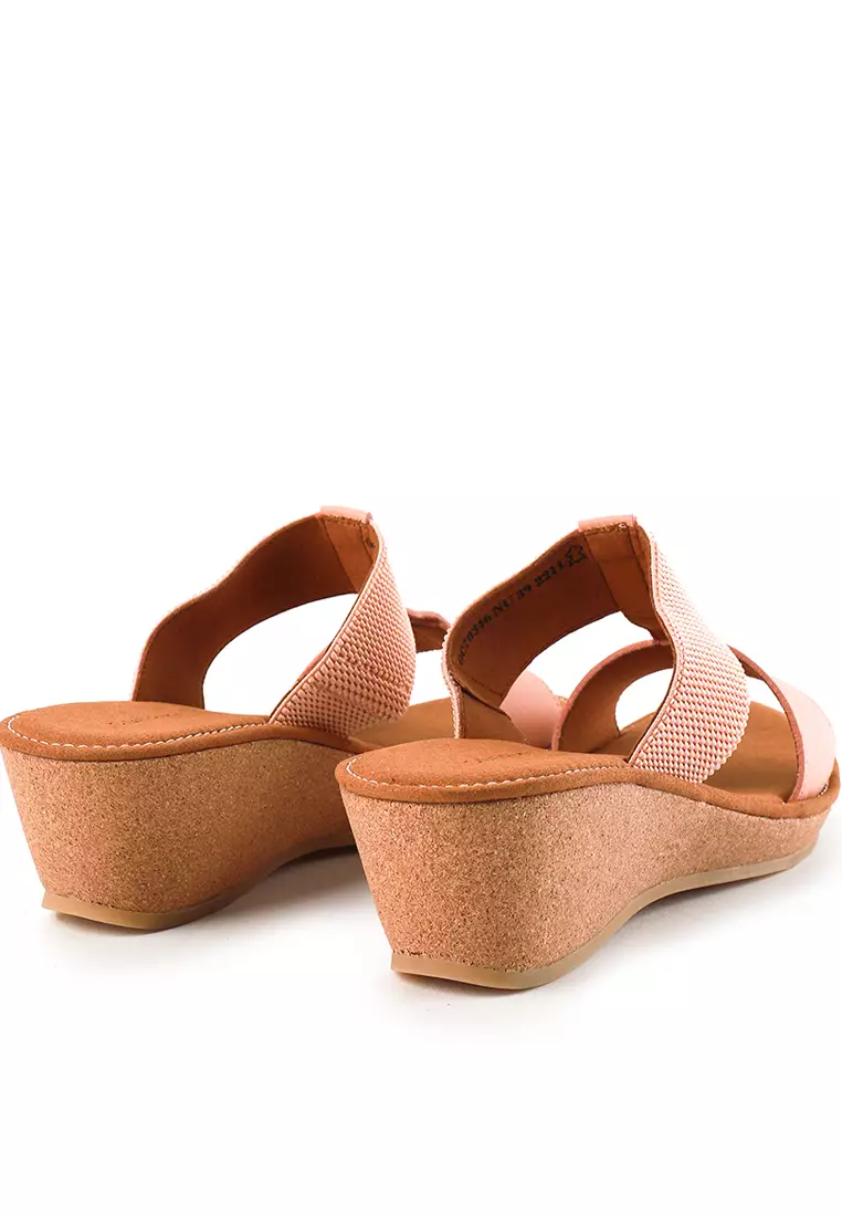 Jasmin Mabley - Slip On