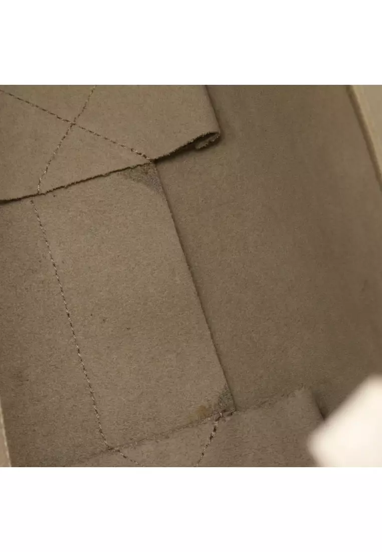 Pre-Loved Celine Vertical Small Hippopotamus Handbag tote bag leather ivory Gray beige 2WAY