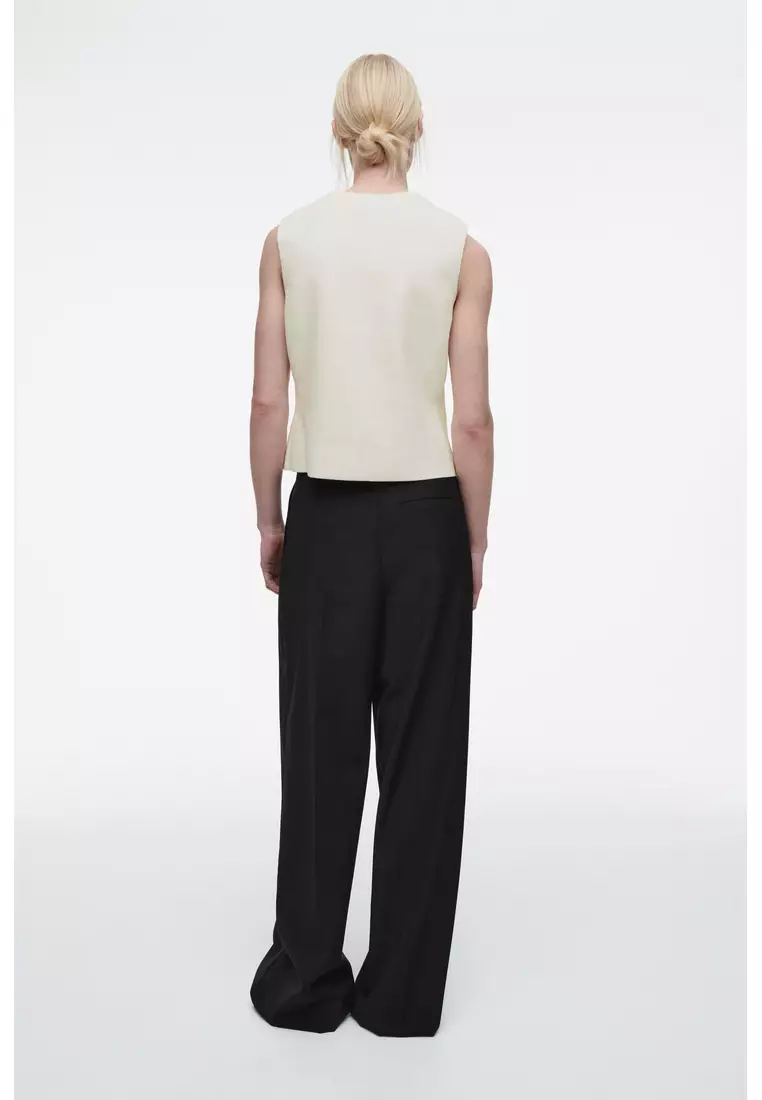 KNITTED COTTON WAISTCOAT