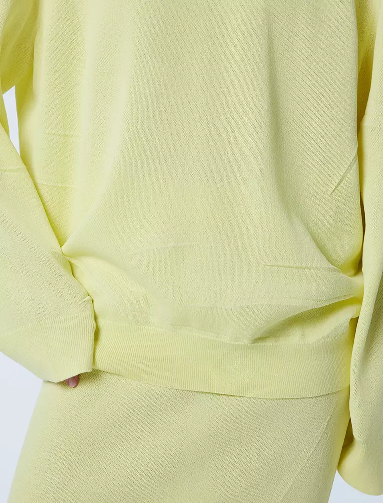   Long Sleeve Pullover Knit Sweater