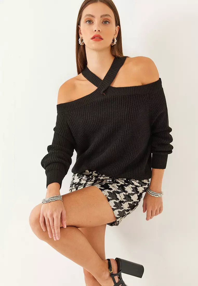 Women's Cross Strap Knitwear Sweater 85001017