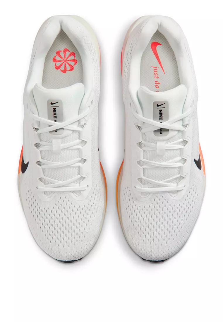 Winflo 11 Road Running Shoes