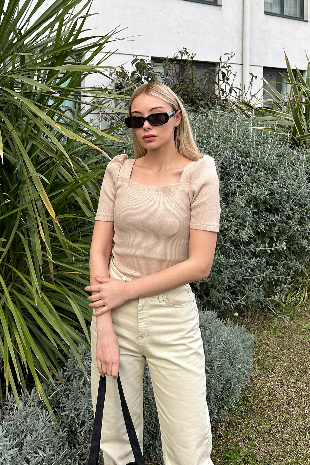 Crinkled Puffed Sleeves Blouse