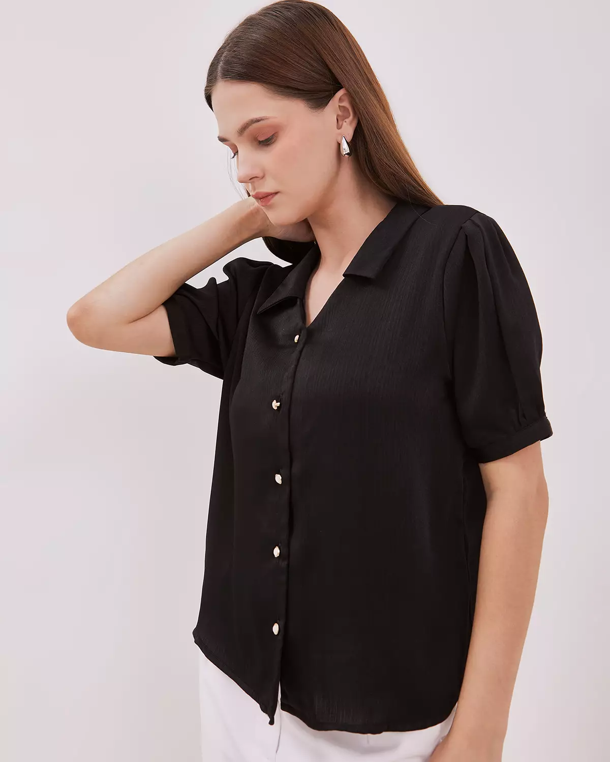 WOMEN'S BLACK SHORT SLEEVE BLOUSE