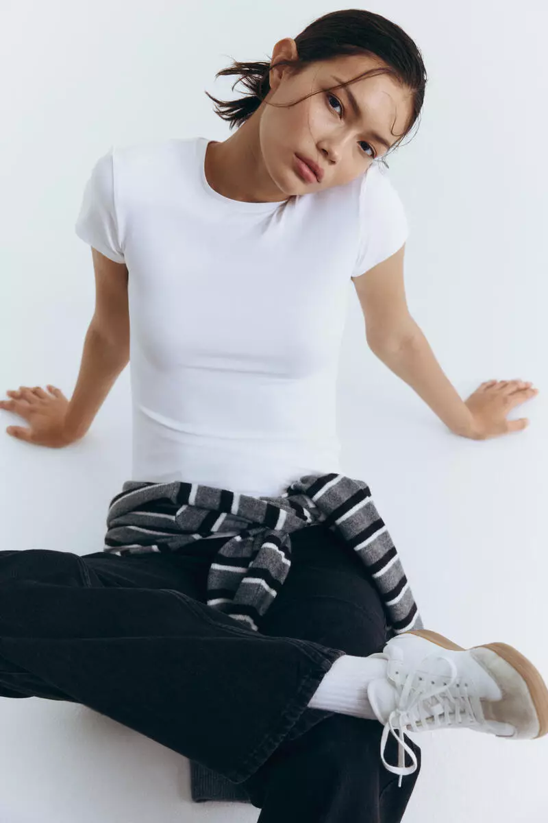 Fitted microfibre T-shirt