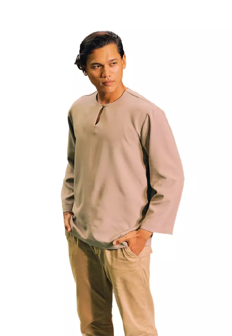 UMMA Andika Kurta Bakawali Raya 2024 in Brown