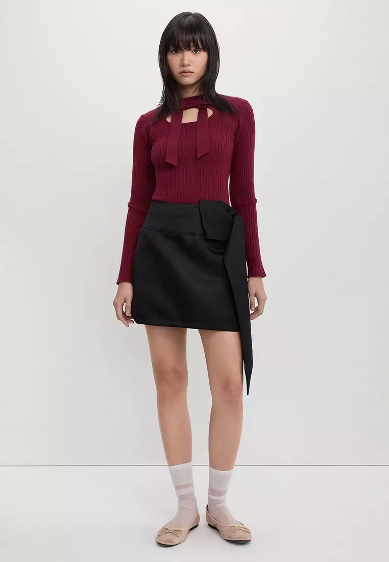 Bow Front Cut Out Sweater - Red