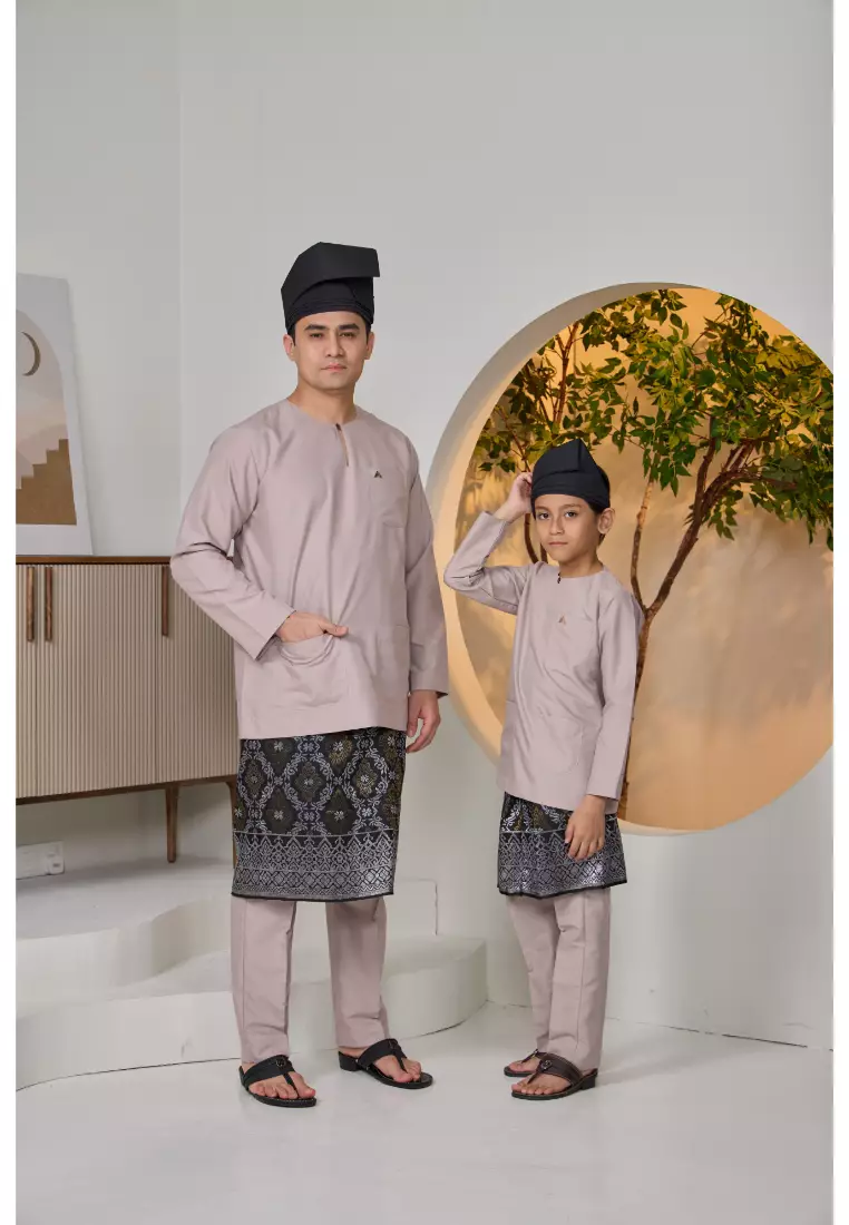 Baju Melayu Teluk Belanga