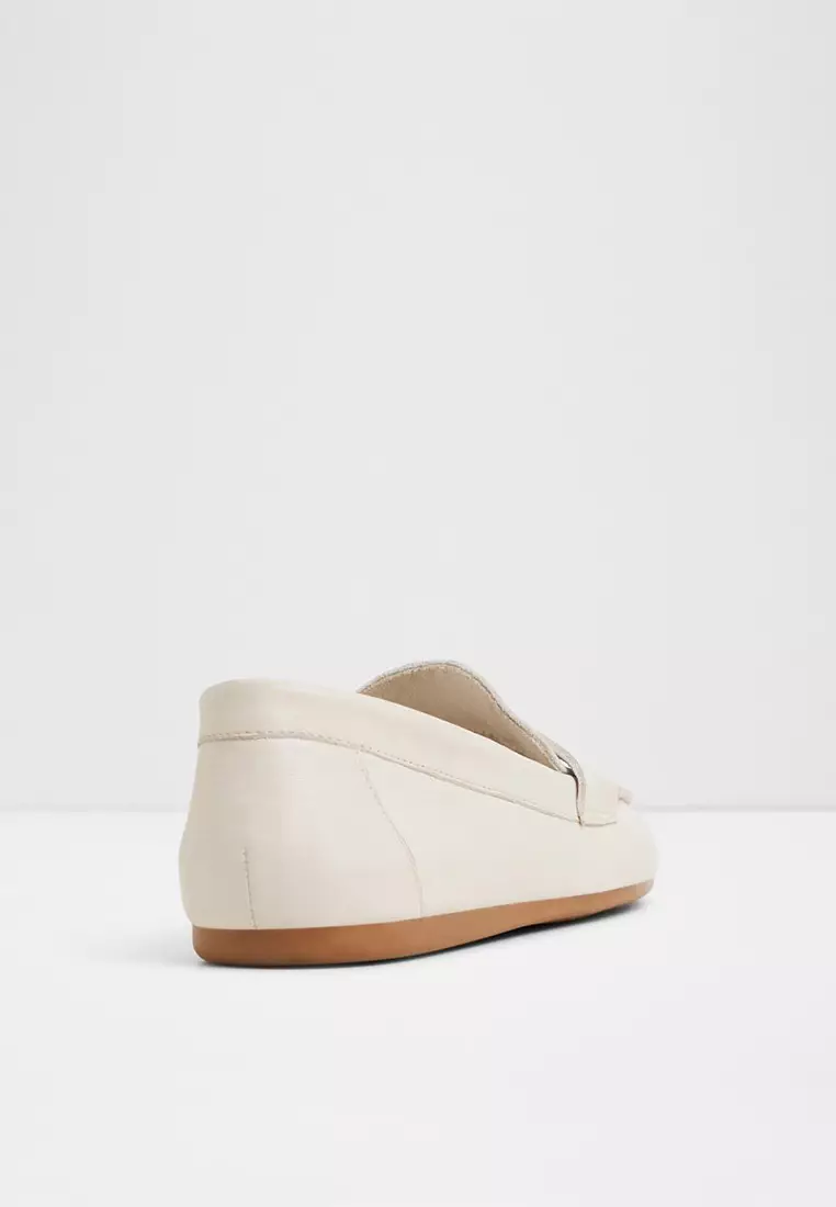 Wylaena Loafers