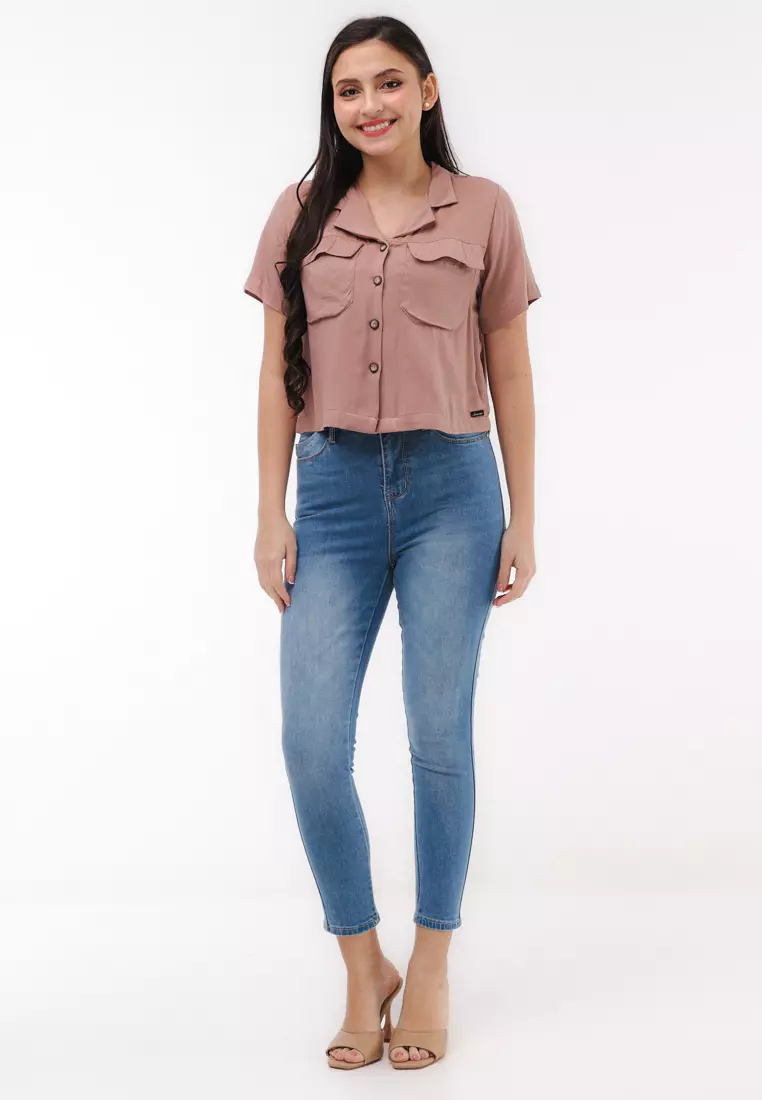 Single Twill Woven Short Sleeves Blouse