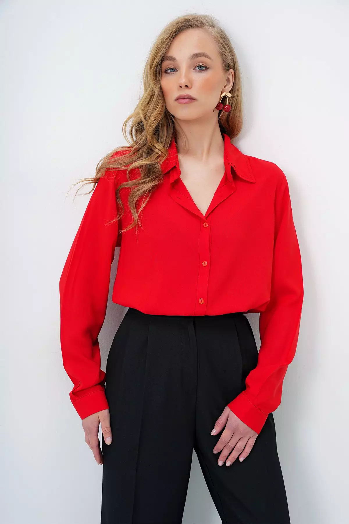 Women's Red Basic Viscon Woven Shirt Alc-X5442