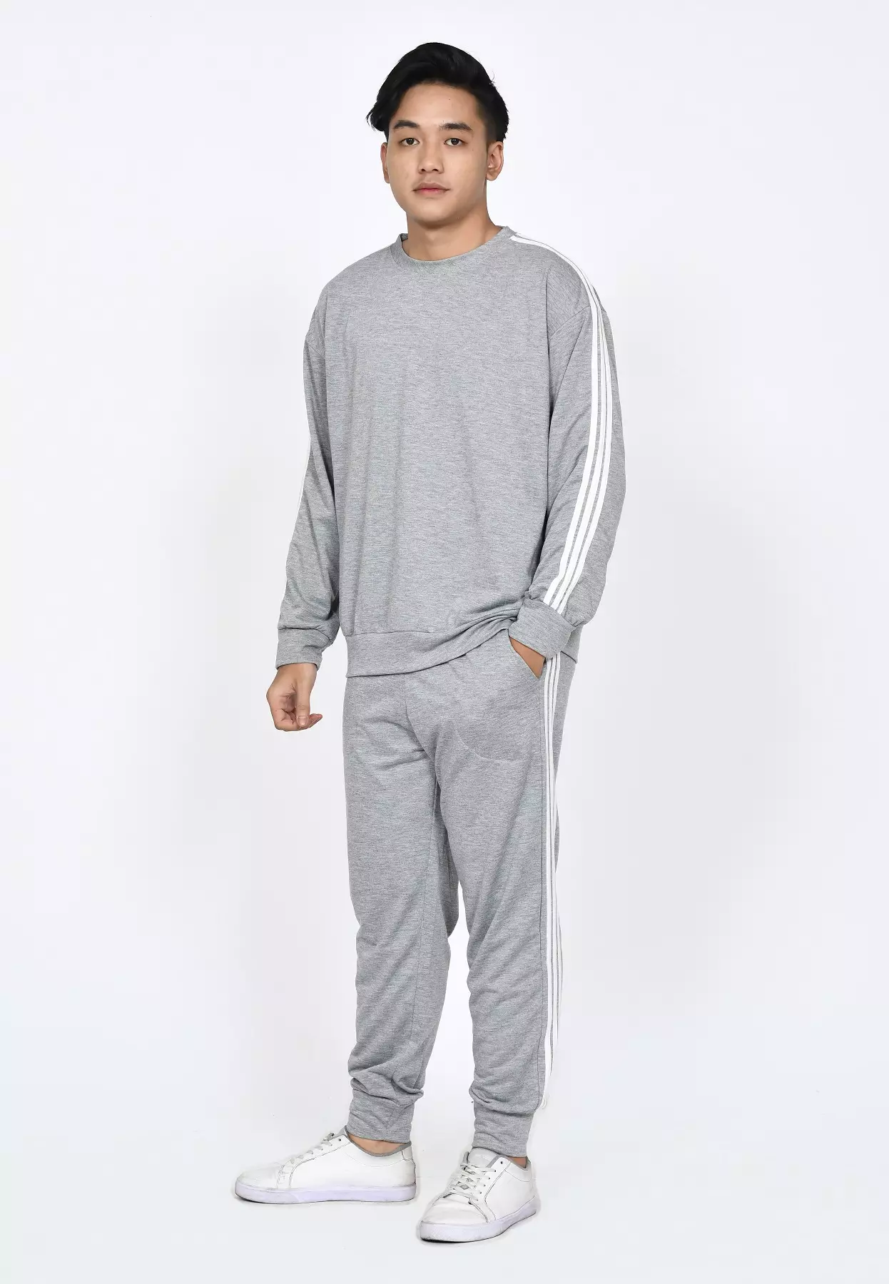 Saka Set Sporty Jogger ABU MUDA - Setelan Training Pria Running Gym Casual Sport