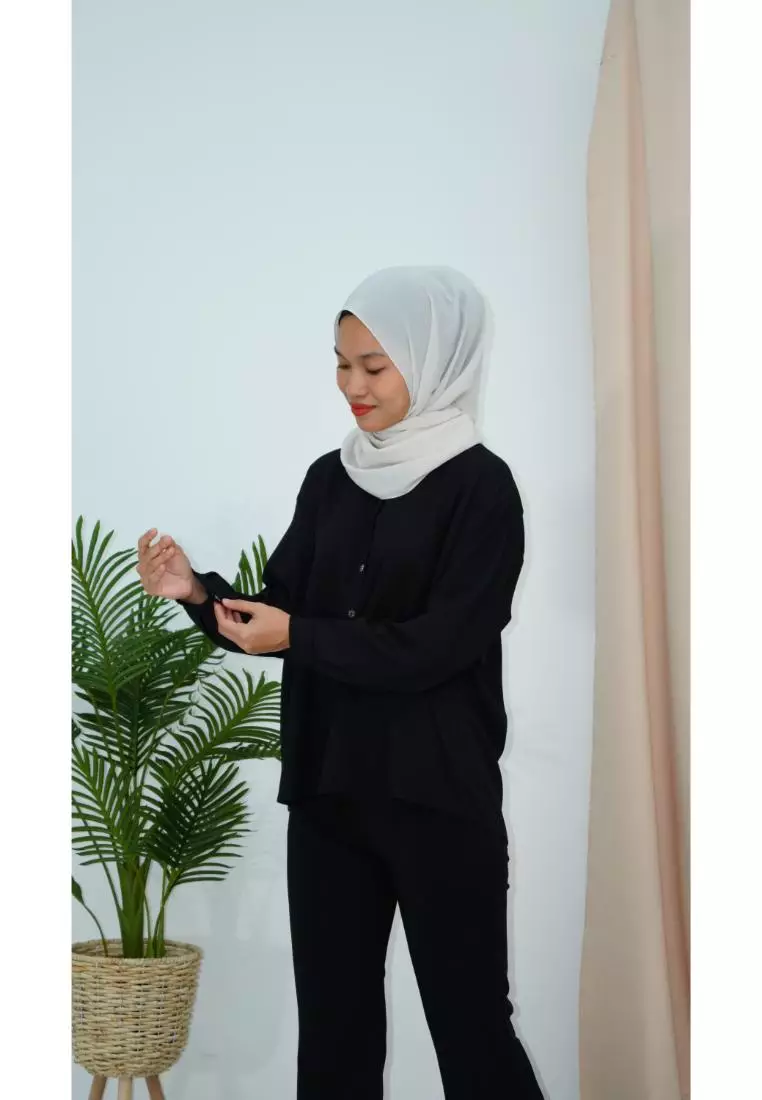 Titi Top Blouse by MILLA