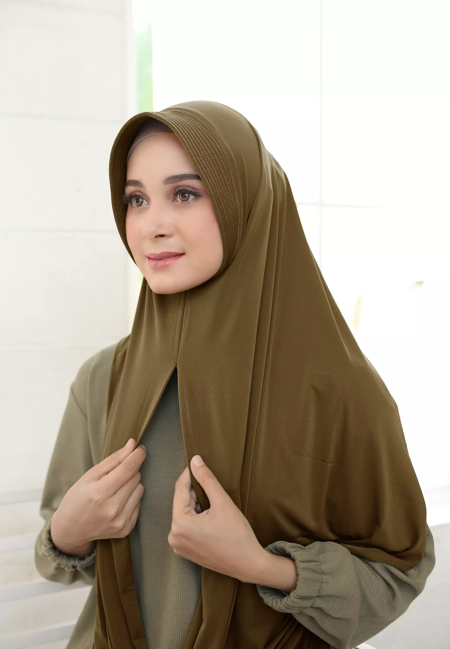 Cotton Bee - Ovel Shawl | Hijab Instan | Pashmina - Moss Green