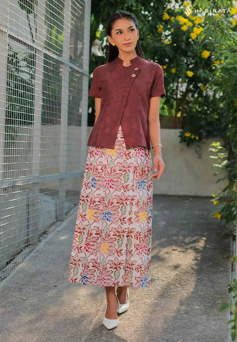Hadinata Batik Wanita Premium Kebaya Dobby Lengan Pendek Lir Sasmita Maroon
