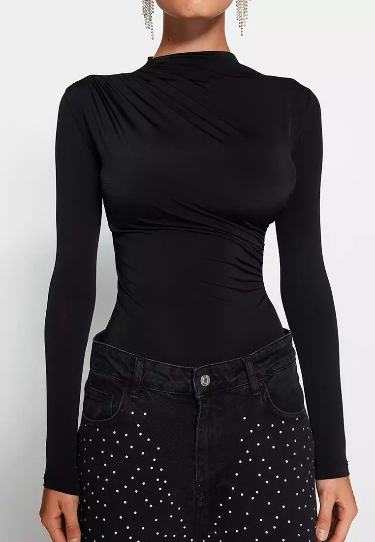 Knitted Bodysuit with Snap Fastener