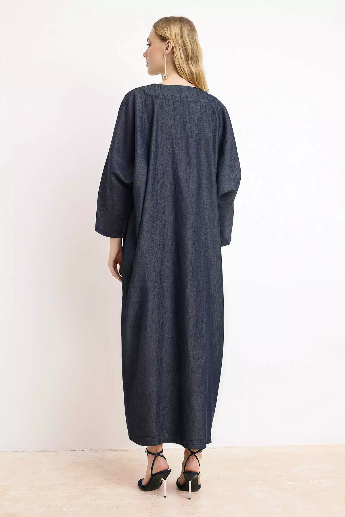 Nasiba Hafiz X Trendyol Collection Blue Embroidery Detailed Denim Abaya Tctss26Kf2