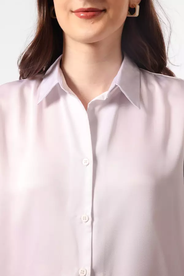 Minimal x Marsha Aruan - Axora - Kemeja Satin Kerah Skipper - Off White