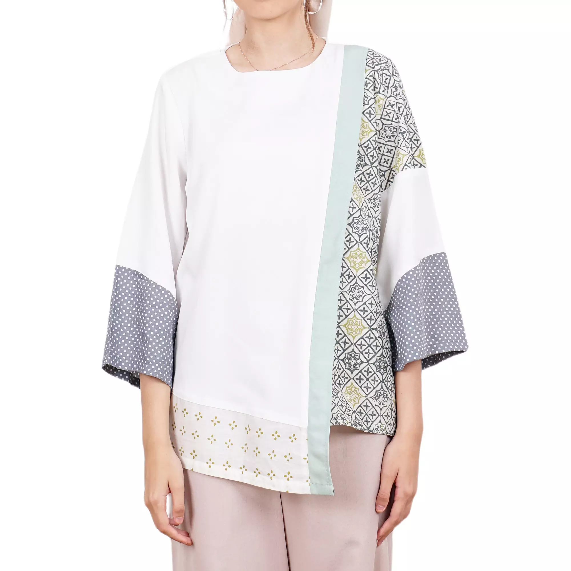 Blouse Batik Wanita - Atasan Batik - Bhatara Batik Elina - Baju Batik Modern Lengan Panjang