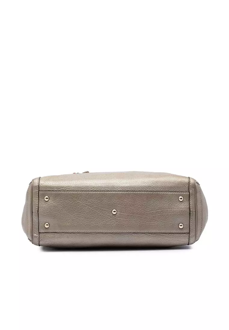 Pre-Loved Gucci Metallic Grained Leather Bella Tote