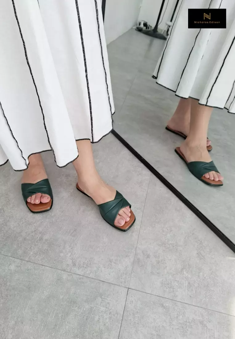Nicholas Edison Sandal Manik Dark Green