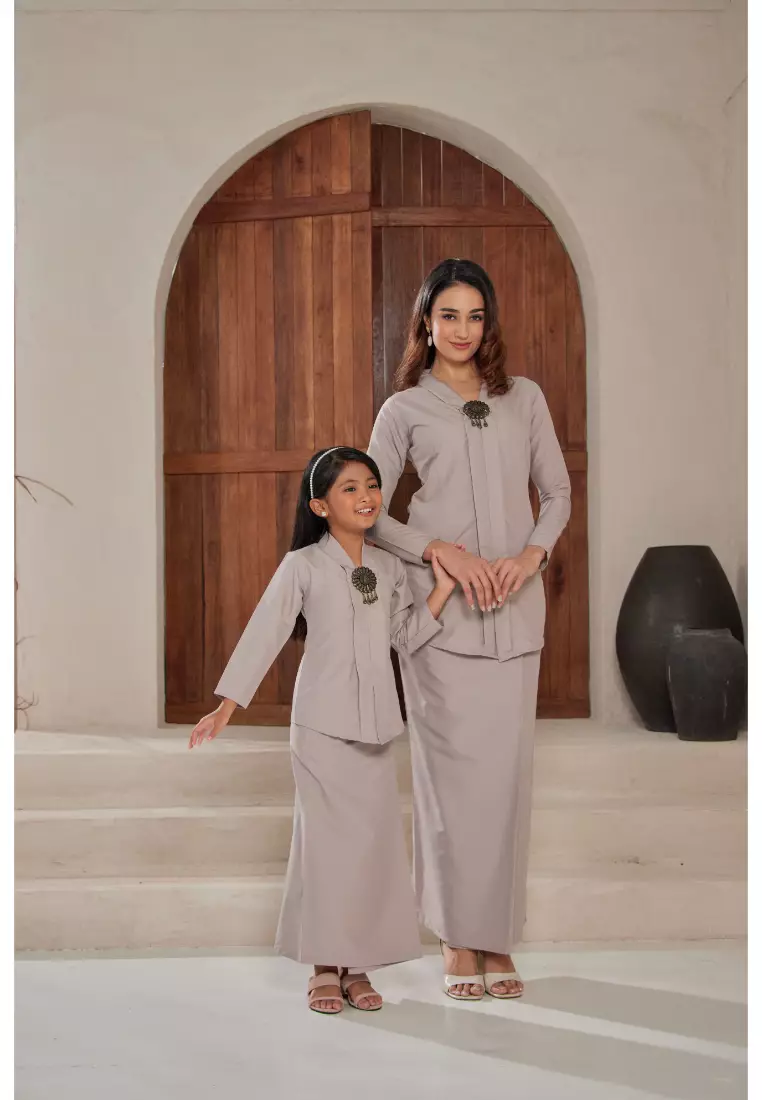 Baju Kebaya Rokiah