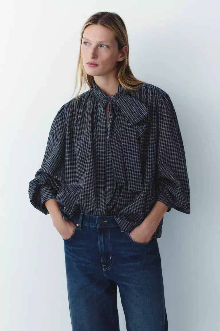Jual H&M Blouse Original 2026 | ZALORA Indonesia