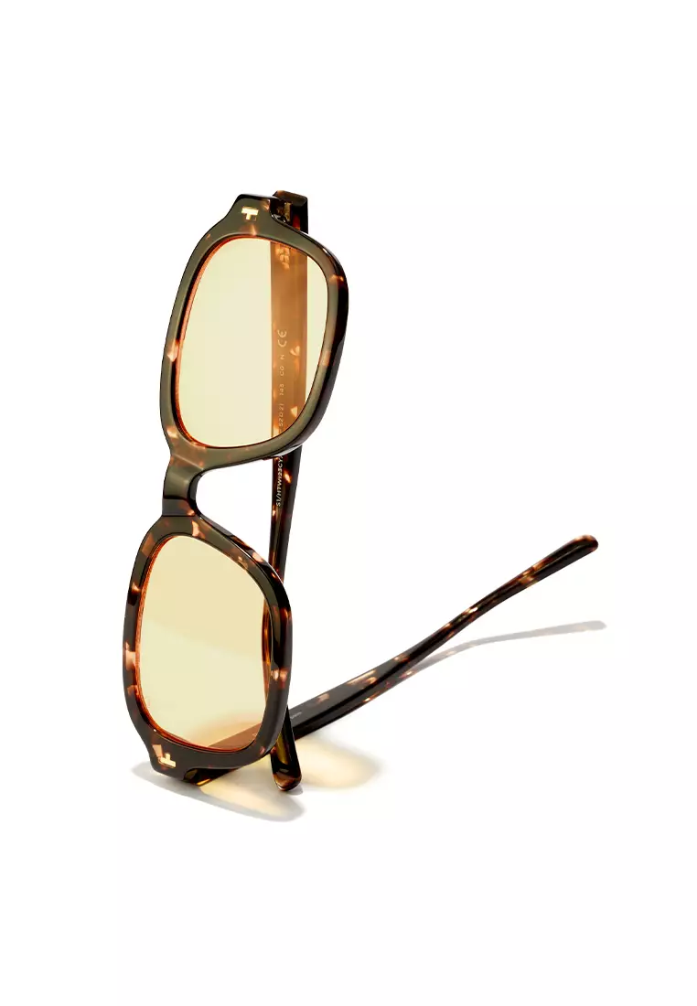 HAWKERS Beige Carey Yellow TWIST Sunglasses for Men and Women, Unisex. UV400 Protection. Official Product designed in Spain