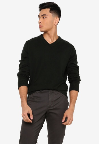 v neck black sweatshirt