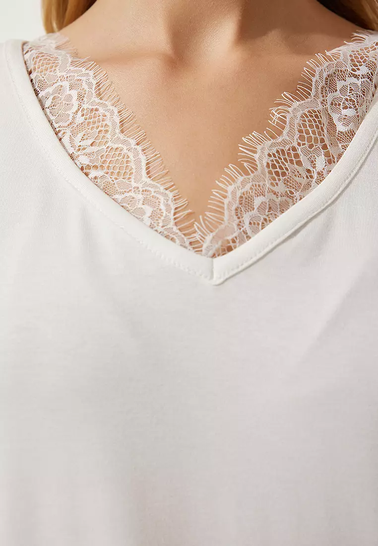 Viscose V-Neck Lace Top