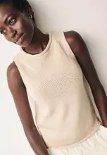 Neutral