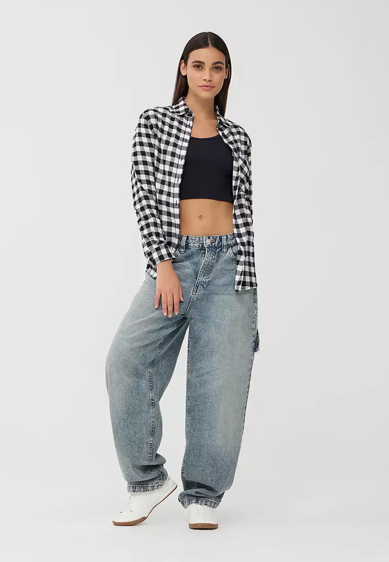 Woman Long-Sleeved Shirt