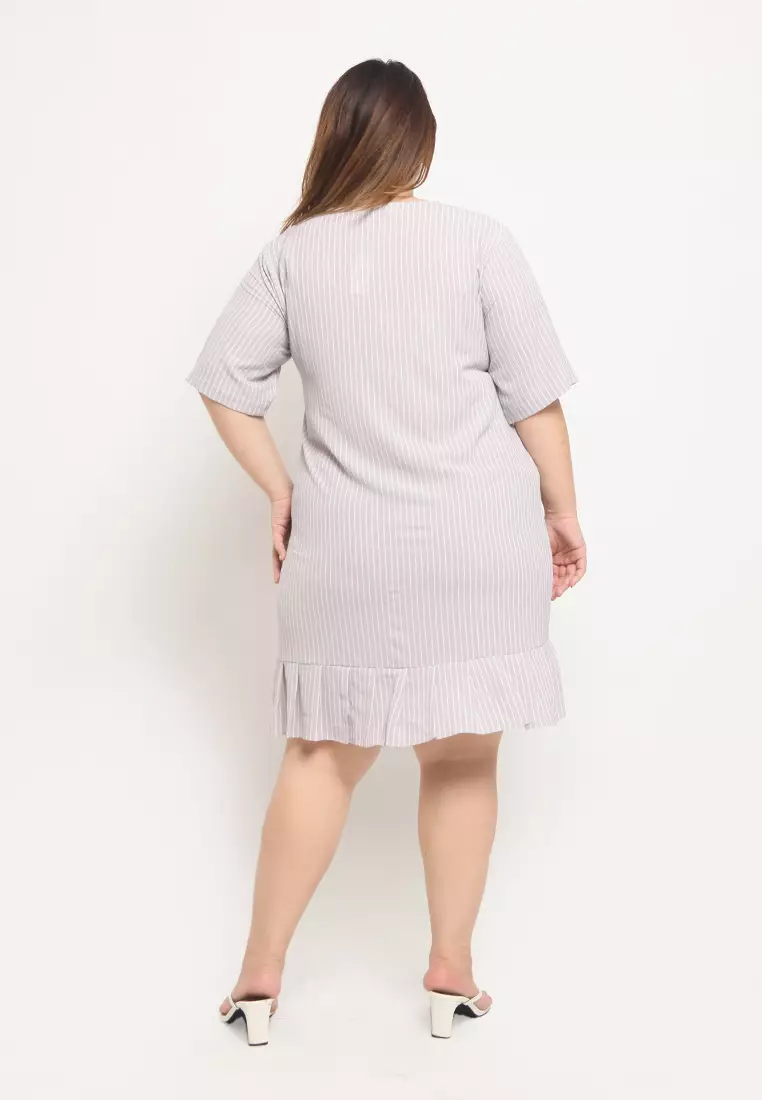 Plus Size Dress Catherine Light Grey