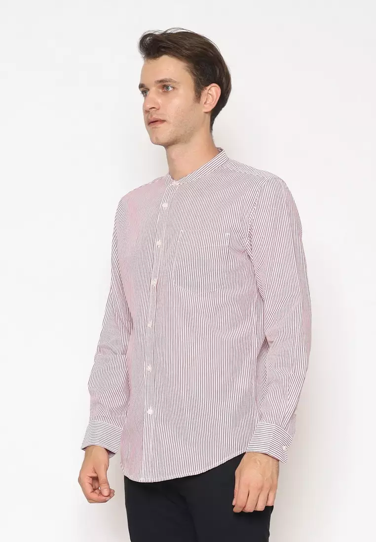 POLICE Kemeja Salur Koko Krah Shanghai Regular Fit Lengan Panjang Pria Putih Maroon