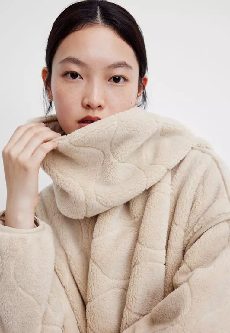 Urban Revivo Crew Neck Fuzzy Jacket 2024 Buy Urban Revivo Online