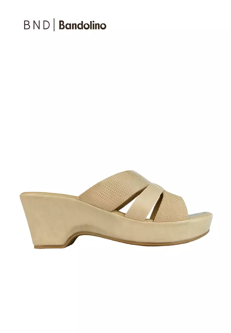 Discount on BND  shoes - SKU: BND - Bandolino Faye Wedges 82706 Beige
